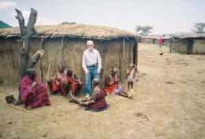 En una tribu de los Masaai Mara en Kenia, África 600 X 405